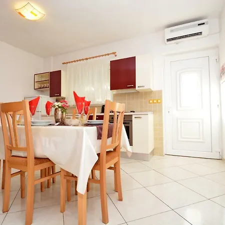 Zita Apartment