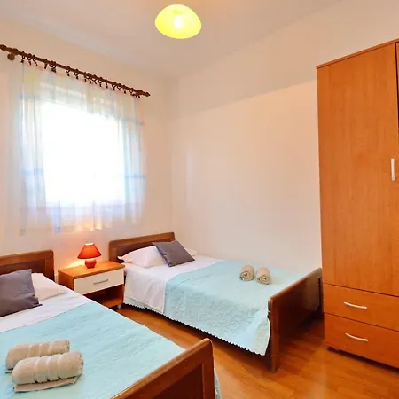 Zita Apartment *